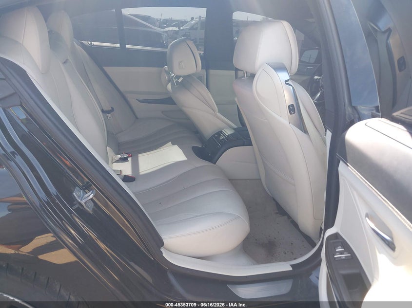 2015 BMW 6er VIN WBA6B2C59FD799198 IAAI salvage auction — FRONT END, Salvage Title, sold $3,250 on 2026-08-20 (photo 8)