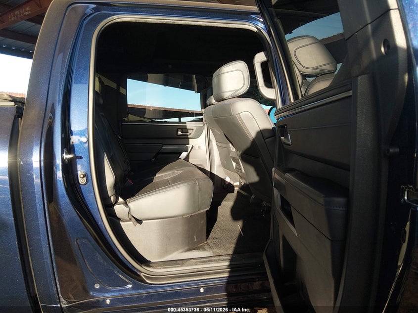 2022 Toyota Tundra VIN 5TFNA5EC0NX008357 IAAI salvage auction — RIGHT REAR, Salvage (Arizona), sold $18,550 on 2026-07-21 (photo 8)