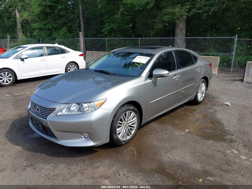 2015 Lexus ES VIN JTHBK1GG9F2165830 IAAI salvage auction — SIDE, Salvage - Greater Than 75% (Maryland), sold $3,650 on 2026-07-11 (photo 2)