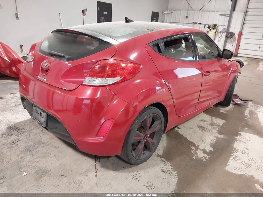 2014 Hyundai Veloster VIN KMHTC6AD6EU190553 IAAI salvage auction — FRONT END, Salvage (Illinois), sold $450 on 2026-07-22 (photo 4)