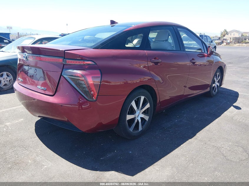 2018 Toyota Mirai VIN JTDBVRBD1JA005332 IAAI salvage auction — SIDE, Clear (Arizona), sold $425 on 2026-07-10 (photo 4)