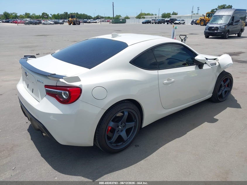 2020 Subaru Brz VIN JF1ZCAC13L9703283 IAAI salvage auction — RIGHT FRONT, Salvage Title, sold $7,350 on 2026-07-13 (photo 4)