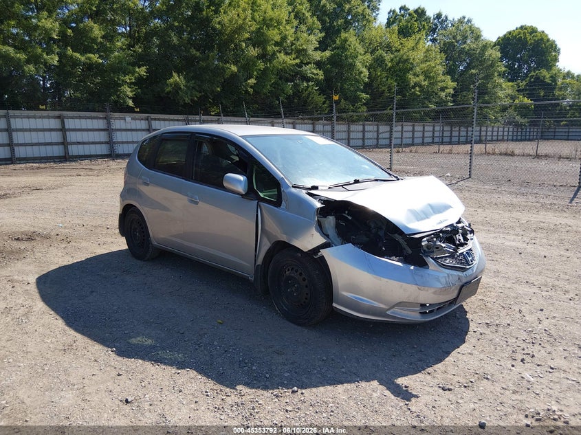 2013 Honda Fit VIN JHMGE8H36DC008233 IAAI salvage auction — FRONT END, Clear (Tennessee), sold $800 on 2026-07-15 (photo 1)