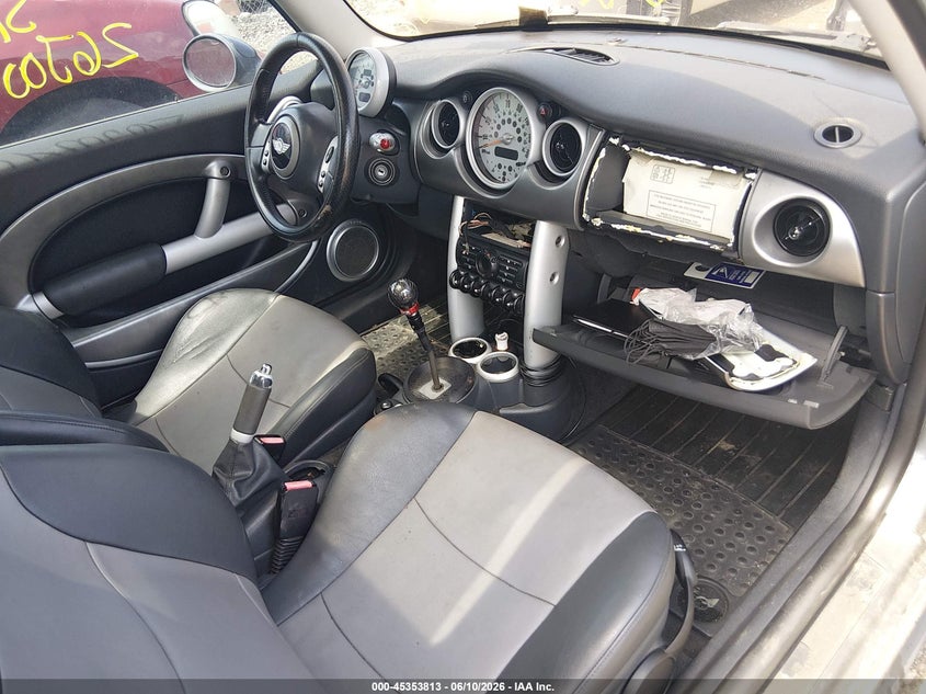 2003 Mini Cooper VIN WMWRE33403TD71722 IAAI salvage auction — RIGHT FRONT, Bill Of Sale (New York), sold $425 on 2026-07-14 (photo 5)