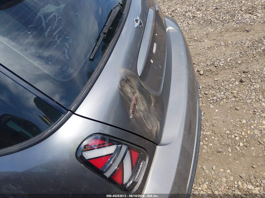 2003 Mini Cooper VIN WMWRE33403TD71722 IAAI salvage auction — RIGHT FRONT, Bill Of Sale (New York), sold $425 on 2026-07-14 (photo 6)