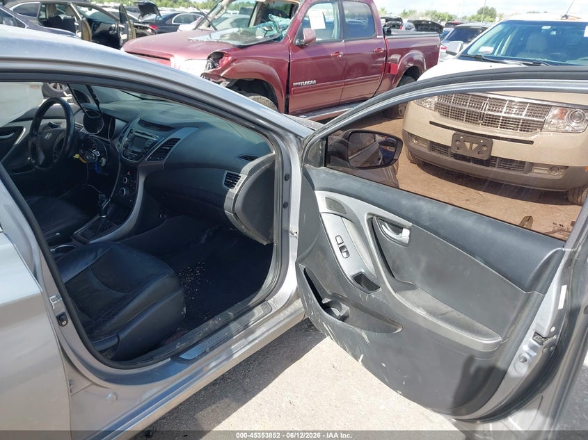 2014 Hyundai Elantra VIN KMHDH4AE3EU155312 IAAI salvage auction — FRONT & REAR, Salvage (Texas), sold $525 on 2026-07-29 (photo 5)