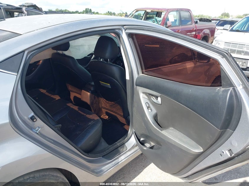 2014 Hyundai Elantra VIN KMHDH4AE3EU155312 IAAI salvage auction — FRONT & REAR, Salvage (Texas), sold $525 on 2026-07-29 (photo 8)