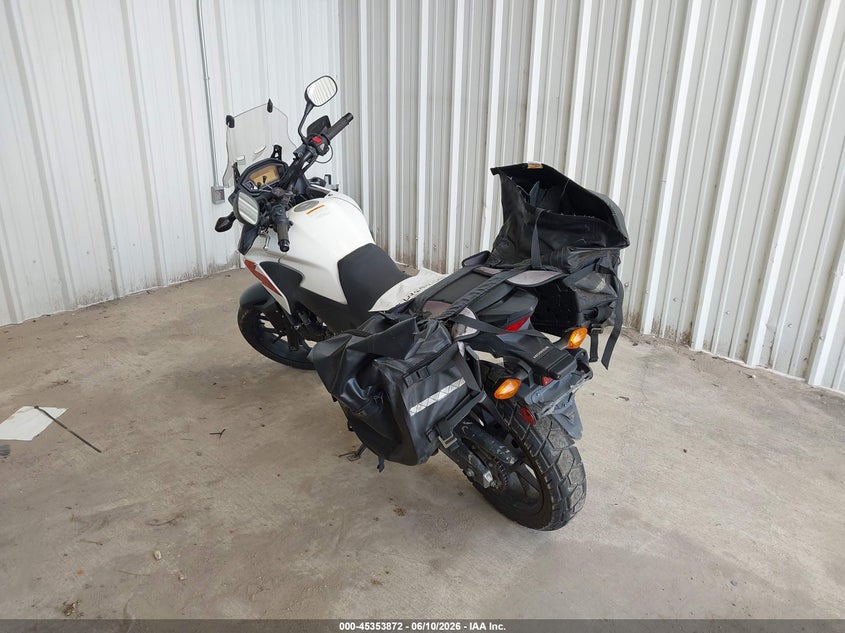 2014 Honda Cb VIN MLHPC4662E5100634 IAAI salvage auction — FRONT END, Original (Texas), sold $1,300 on 2026-07-14 (photo 3)