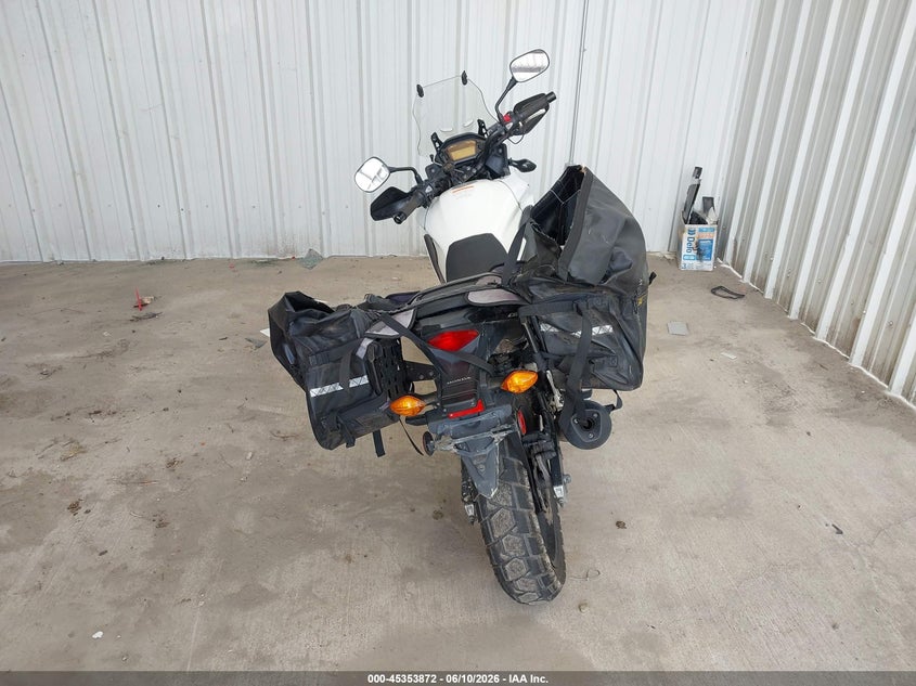 2014 Honda Cb VIN MLHPC4662E5100634 IAAI salvage auction — FRONT END, Original (Texas), sold $1,300 on 2026-07-14 (photo 6)