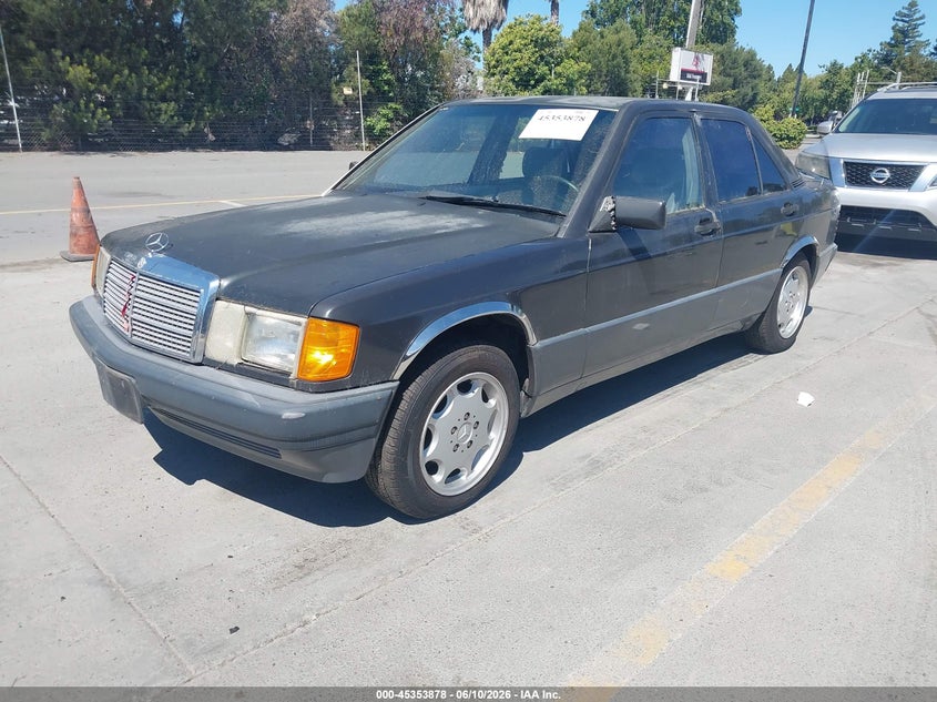 1993 Mercedes-benz VIN WDBDA29D1PG022198 IAAI salvage auction — NORMAL WEAR, Salvage Title - Dealer (California), sold $750 on 2026-07-20 (photo 2)