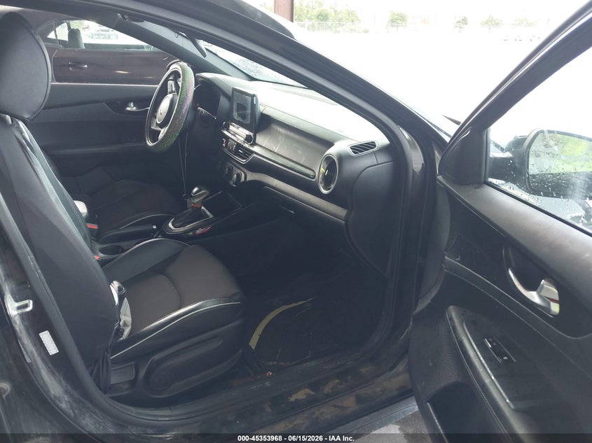 2020 Kia Forte VIN 3KPF34AD8LE250589 IAAI salvage auction — FRONT END, Certificate Of Destruction (Florida), sold $3,000 on 2026-07-09 (photo 5)