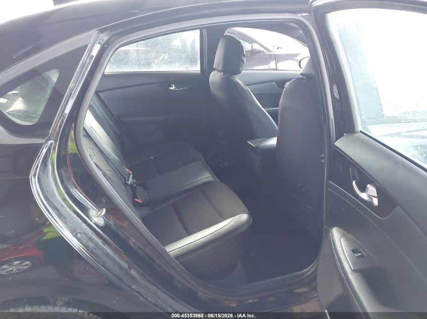 2020 Kia Forte VIN 3KPF34AD8LE250589 IAAI salvage auction — FRONT END, Certificate Of Destruction (Florida), sold $3,000 on 2026-07-09 (photo 8)