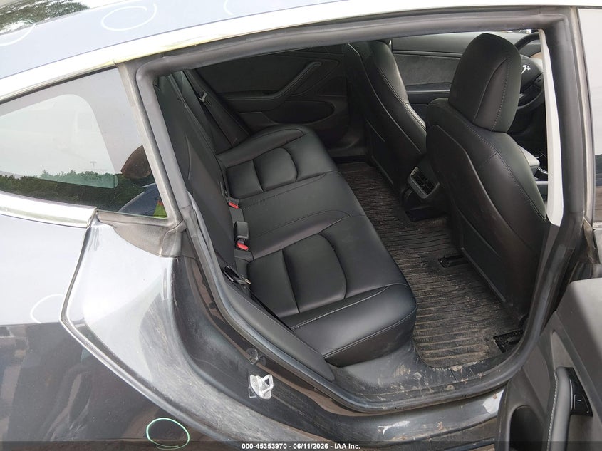 2019 Tesla Model 3 VIN 5YJ3E1EB8KF477357 IAAI salvage auction — HAIL, Clear (Wisconsin), sold $5,100 on 2026-07-16 (photo 8)