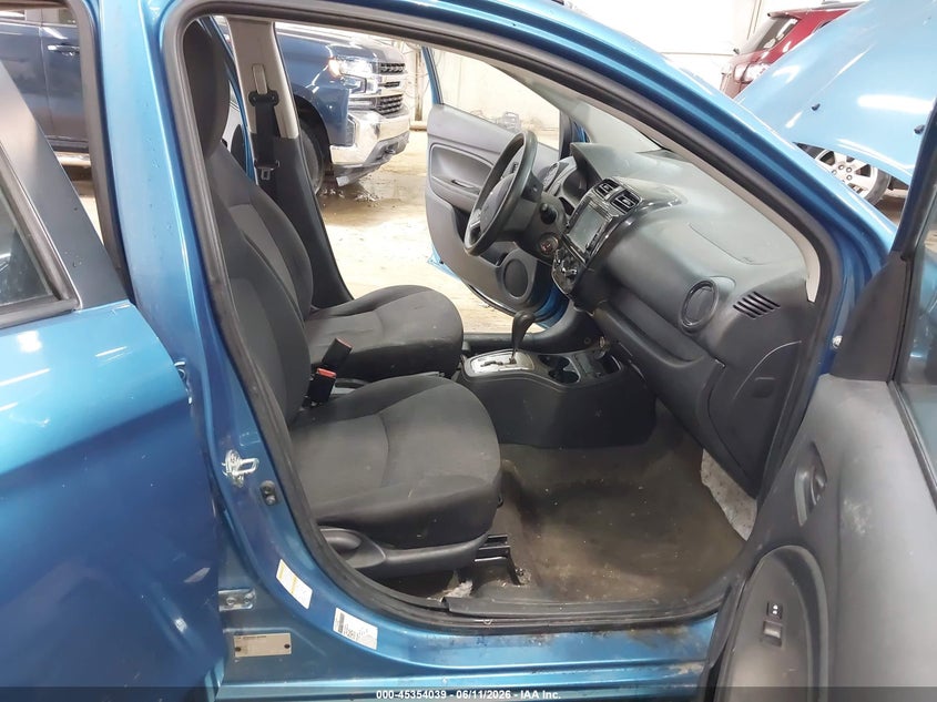 2018 Mitsubishi Mirage VIN ML32A3HJ9JH004185 IAAI salvage auction — RIGHT FRONT, Salvage Title, sold $725 on 2026-07-12 (photo 5)