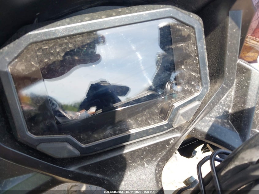 2025 Kawasaki Ninja VIN ML5EXEP18SDAE4216 IAAI salvage auction — FRONT END, Scrap (Michigan), sold $150 on 2026-07-14 (photo 7)