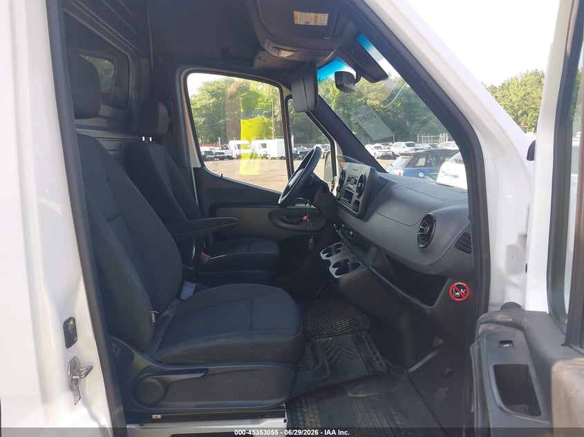 2021 Mercedes-benz Sprinter VIN W1Y4EBHY9MT059511 IAAI salvage auction — FRONT END, Salvage (Idaho), sold $6,900 on 2026-07-09 (photo 5)