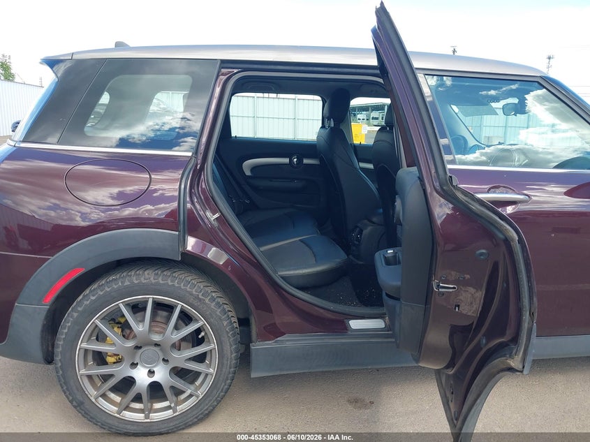 2017 Mini Clubman VIN WMWLU5C5XH2E82725 IAAI salvage auction — FRONT END, Salvage (Oregon), sold $2,450 on 2026-07-30 (photo 8)