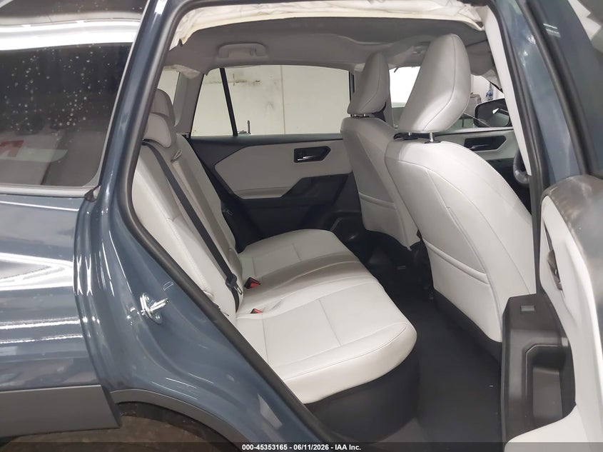 2026 Toyota Rav 4 VIN 2T36DRBV2TC001048 IAAI salvage auction — SIDE, Salvage Title, sold $17,100 on 2026-07-31 (photo 8)