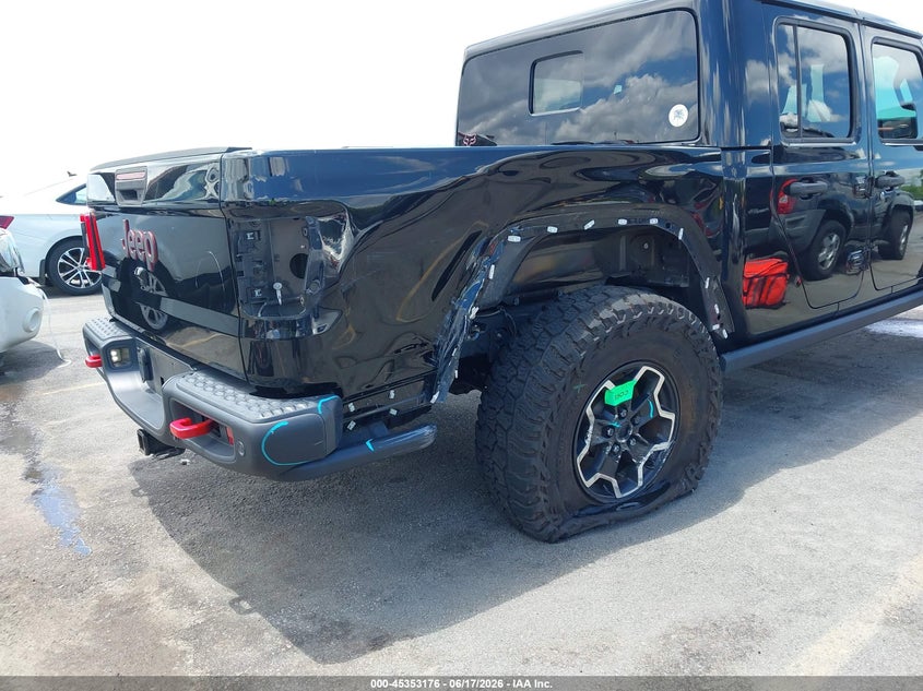 2020 Jeep Gladiator VIN 1C6JJTBG2LL191797 IAAI salvage auction — REAR END, Salvage (South Carolina), sold $16,700 on 2026-07-10 (photo 6)
