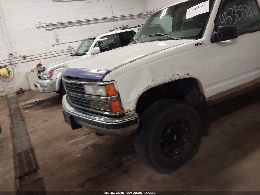 1998 Chevrolet S-10 pickup VIN 2GCEK19R1W1102329 IAAI salvage auction — NORMAL WEAR, Clear (Minnesota), sold $350 on 2026-07-08 (photo 6)