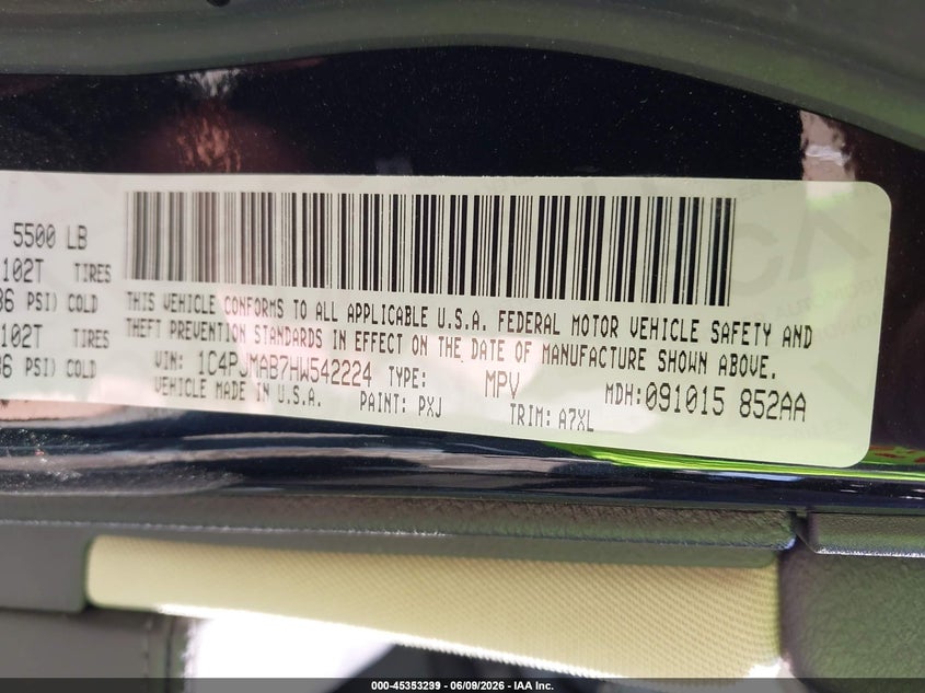 2017 Jeep Cherokee VIN 1C4PJMAB7HW542224 IAAI salvage auction — NORMAL WEAR, Sf97 (New York), sold $6,200 on 2026-07-23 (photo 9)