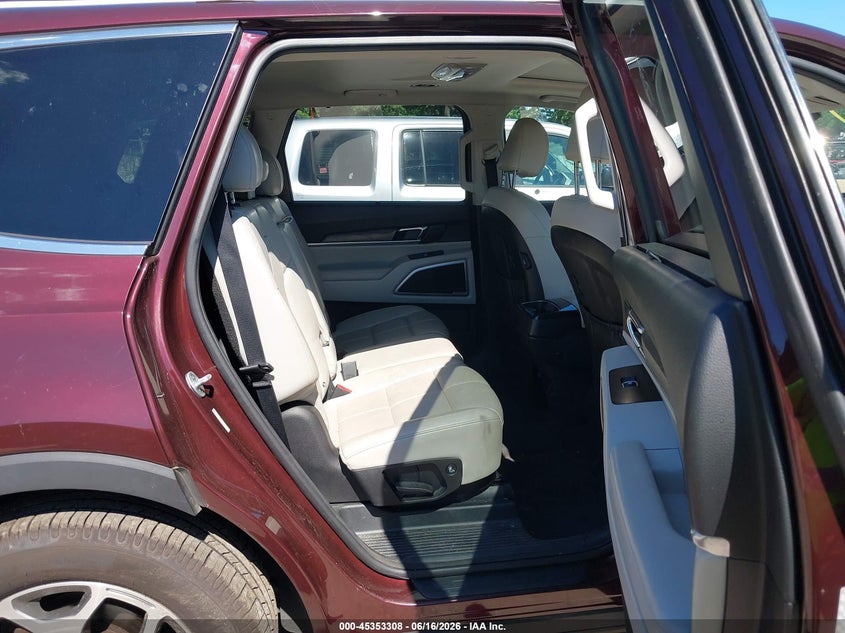 2020 Kia Telluride VIN 5XYP3DHC2LG026593 IAAI salvage auction — FRONT END, Mv-907A (New York), sold $3,650 on 2026-07-28 (photo 8)