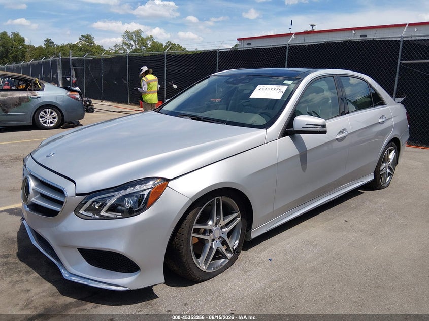 2015 Mercedes-benz E-klasse VIN WDDHF6HBXFB156558 IAAI salvage auction — LEFT FRONT, Salvage Title, sold $3,700 on 2026-08-01 (photo 2)