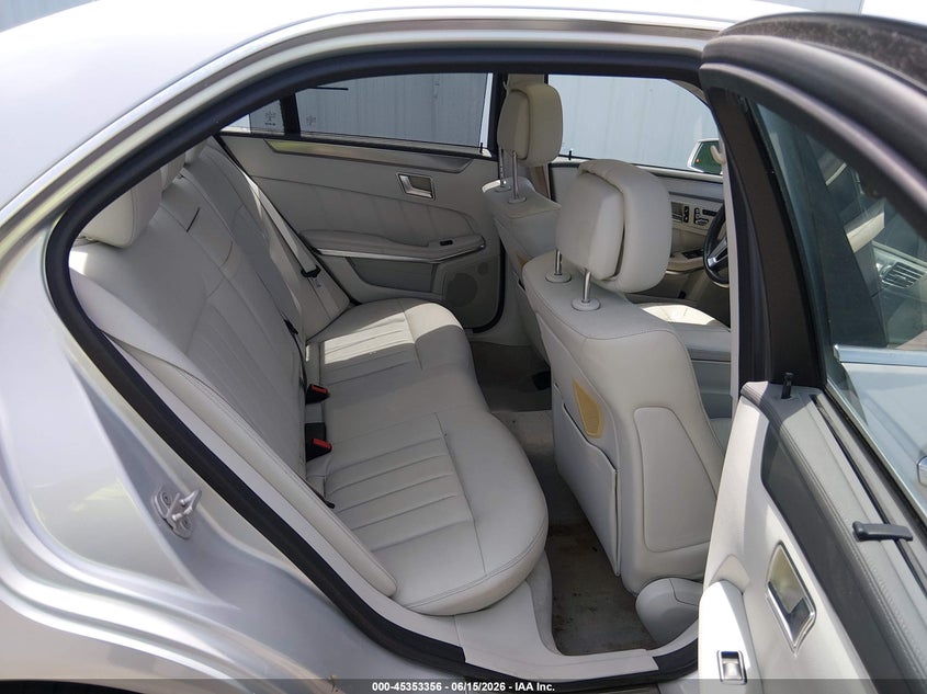 2015 Mercedes-benz E-klasse VIN WDDHF6HBXFB156558 IAAI salvage auction — LEFT FRONT, Salvage Title, sold $3,700 on 2026-08-01 (photo 8)