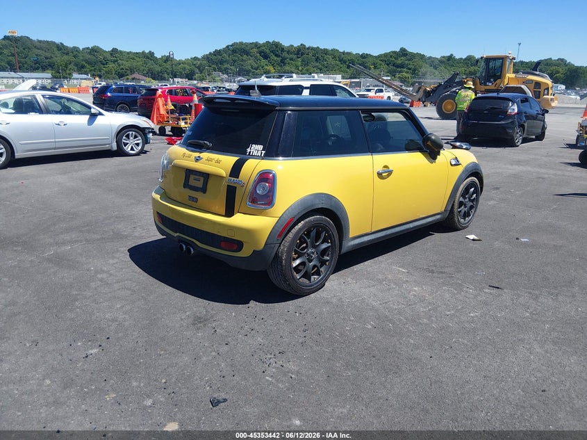 2009 Mini Cooper VIN WMWMF73589TT99460 IAAI salvage auction — LEFT FRONT, Salvage (Illinois), sold $800 on 2026-07-14 (photo 4)