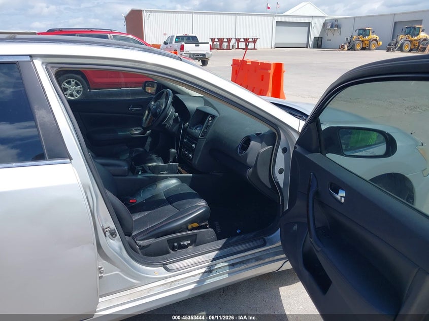 2009 Nissan Maxima VIN 1N4AA51E39C802830 IAAI salvage auction — RIGHT SIDE, Original (Texas), sold $600 on 2026-07-18 (photo 5)