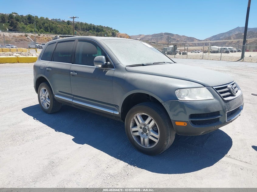 2004 Volkswagen Touareg VIN WVGCM77L44D045494 IAAI salvage auction — REAR END, Clear - Dealer Only (California), sold $575 on 2026-07-08 (photo 1)