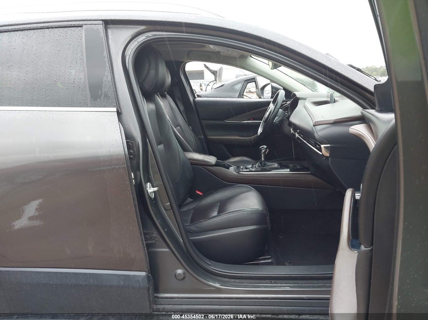 2021 Mazda Cx-30 VIN 3MVDMBDL5MM307476 IAAI salvage auction — WATER/FLOOD, Salvage (Texas), sold $4,450 on 2026-07-19 (photo 5)