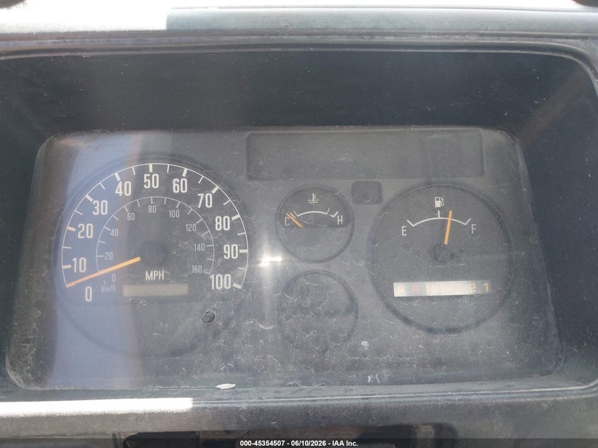 2003 Isuzu Npr VIN 4KLB4B1UX3J804332 IAAI salvage auction — FRONT & REAR, Clear (Utah), sold $25 on 2026-07-09 (photo 5)