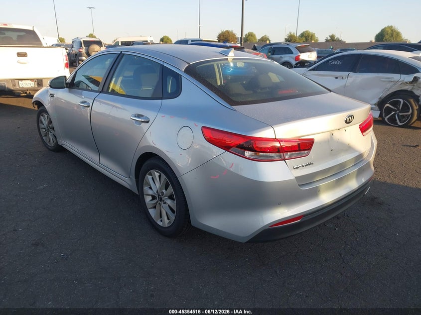 2018 Kia Optima VIN 5XXGT4L30JG263074 IAAI salvage auction — LEFT FRONT, Salvage Title, sold $3,150 on 2026-07-10 (photo 3)