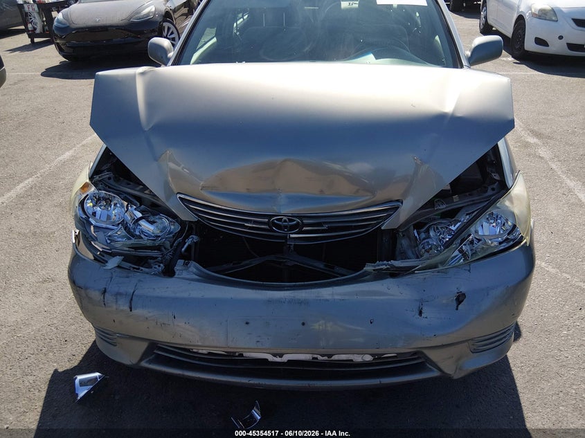 2005 Toyota Camry VIN 4T1BE32K15U571714 IAAI salvage auction — NORMAL WEAR, Salvage (California), sold $575 on 2026-07-09 (photo 6)
