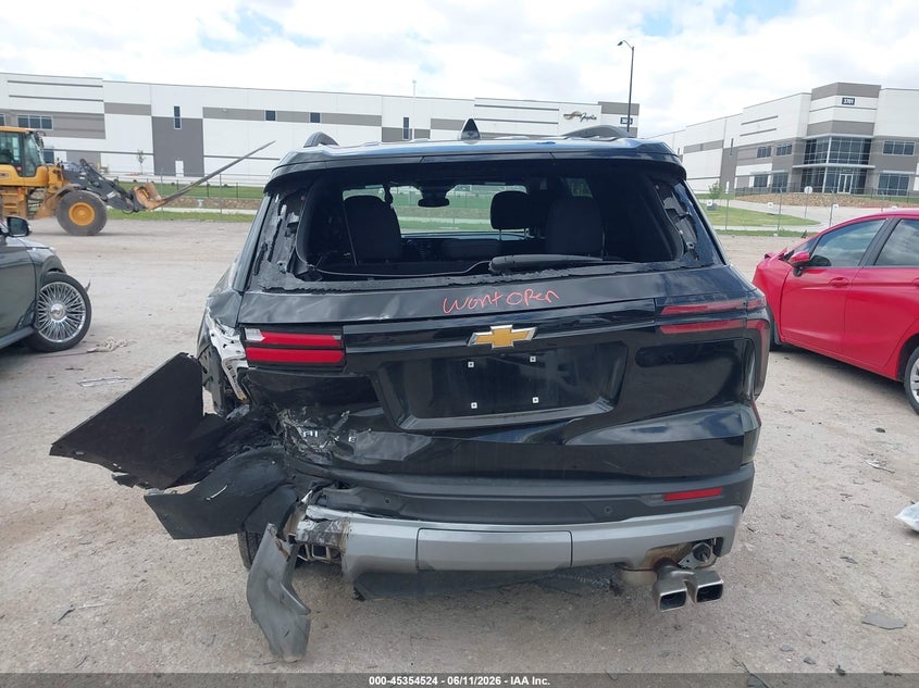 2025 Chevrolet Traverse VIN 1GNERGRS5SJ120504 IAAI salvage auction — REAR END, Salvage Title, sold $9,300 on 2026-07-29 (photo 6)
