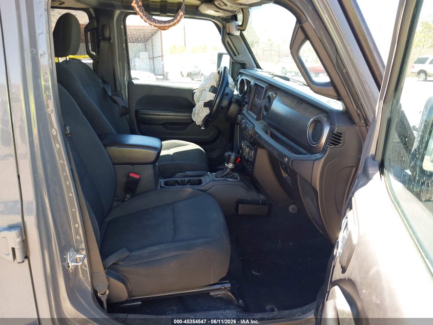 2021 Jeep Wrangler / VIN 1C4HJXDN1MW793164 IAAI salvage auction — RIGHT FRONT, Salvage Title, sold $11,200 on 2026-07-31 (photo 5)