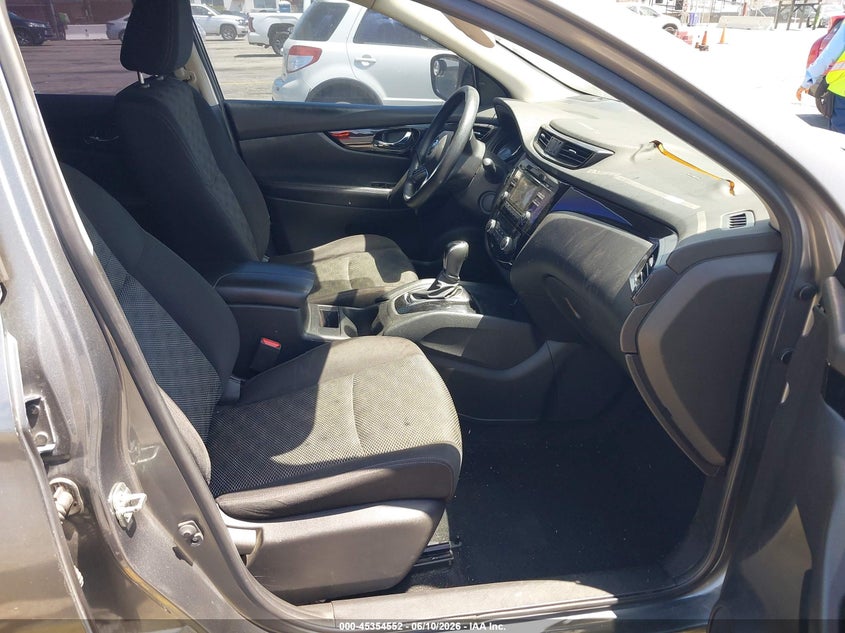 2018 Nissan Rogue VIN JN1BJ1CP5JW185149 IAAI salvage auction — NORMAL WEAR, Salvage Title - Dealer (California), sold $1,550 on 2026-07-21 (photo 5)