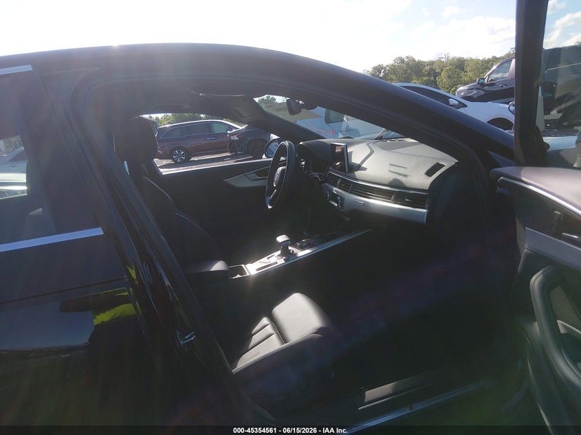 2019 Audi A4 VIN WAUENAF47KN005836 IAAI salvage auction — REAR END, Salvage (Pennsylvania), sold $25 on 2026-07-30 (photo 5)