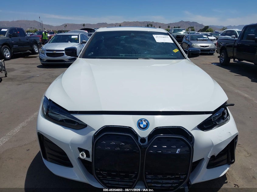 2024 BMW VIN WBY73AW08RFS33006 IAAI salvage auction — FRONT END, Salvage Title, sold $16,000 on 2026-07-23 (photo 6)