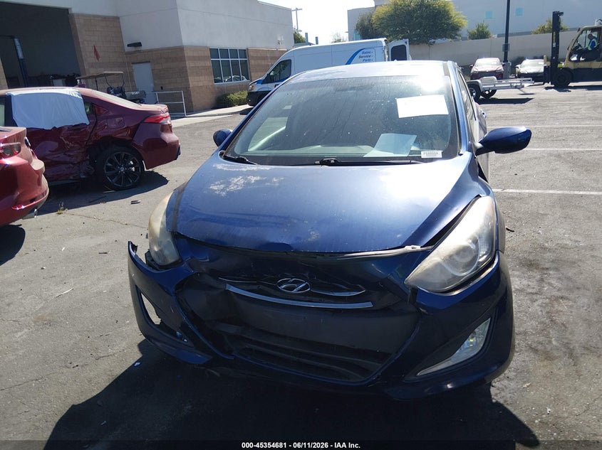 2013 Hyundai Elantra VIN KMHD35LE8DU108471 IAAI salvage auction — FRONT END, Salvage Title, sold $425 on 2026-07-17 (photo 6)