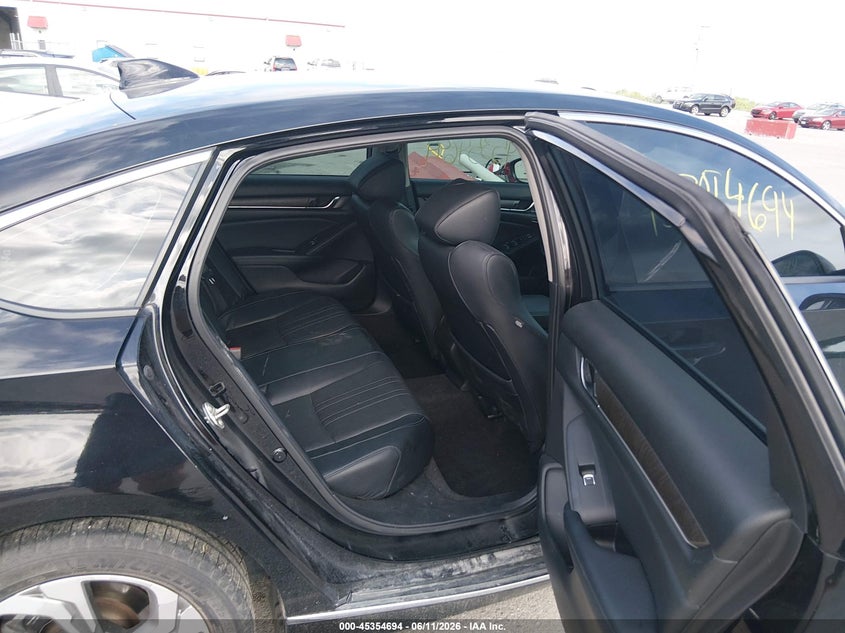 2018 Honda Accord VIN 1HGCV2F54JA020536 IAAI salvage auction — FRONT END, Salvage (Missouri), sold $3,500 on 2026-07-19 (photo 8)