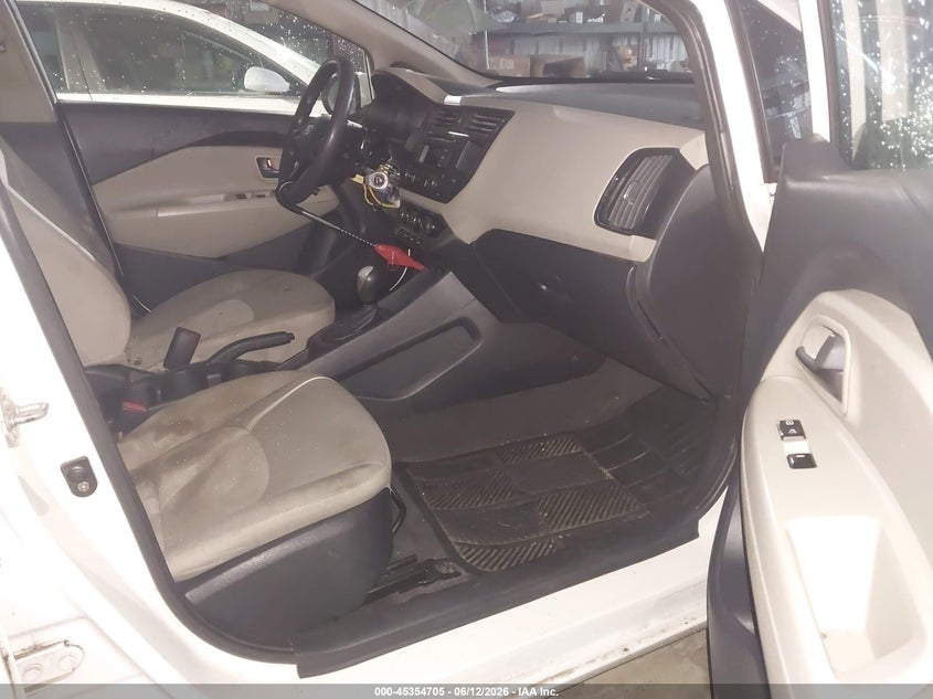 2013 Kia Rio VIN KNADM4A37D6126362 IAAI salvage auction — LEFT FRONT, Clear (Tennessee), sold $400 on 2026-07-07 (photo 5)