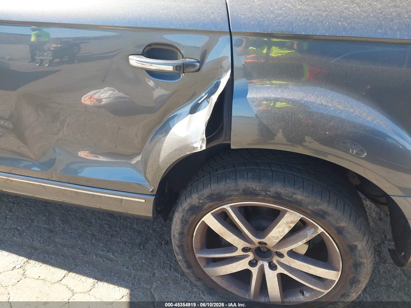 2015 Audi Q7 VIN WA1LGAFE7FD003796 IAAI salvage auction — LEFT REAR, Salvage Title, sold $1,300 on 2026-07-22 (photo 6)