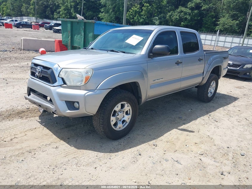 2015 Toyota Tacoma VIN 5TFLU4ENXFX146869 IAAI salvage auction — RIGHT FRONT, Salvage (Idaho), sold $8,850 on 2026-07-30 (photo 2)