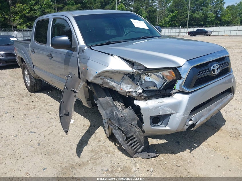 2015 Toyota Tacoma VIN 5TFLU4ENXFX146869 IAAI salvage auction — RIGHT FRONT, Salvage (Idaho), sold $8,850 on 2026-07-30 (photo 6)