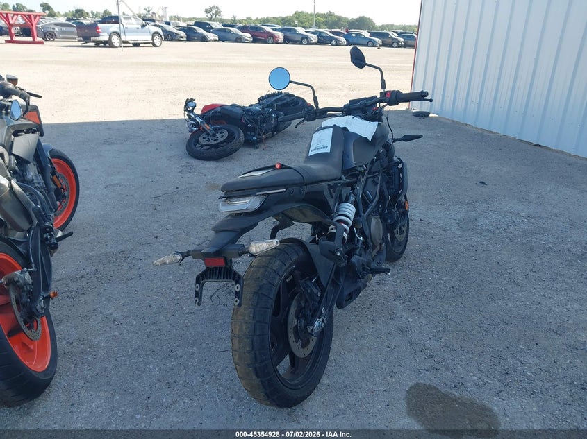 2024 Husqvarna Svartpilen VIN MD2JUJ405RN208300 IAAI salvage auction — VANDALISM, Salvage (Texas), sold $275 on 2026-07-29 (photo 4)