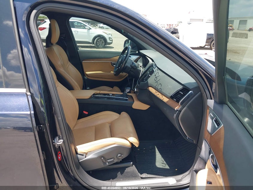 2017 Volvo Xc90 VIN YV4A22PL7H1179120 IAAI salvage auction — REAR END, Salvage (Texas), sold $1,600 on 2026-07-29 (photo 5)