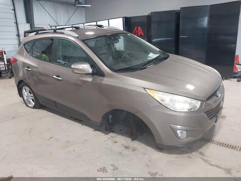 2013 Hyundai Tucson VIN KM8JUCAC8DU686544 IAAI salvage auction — RIGHT FRONT, Salvage (Illinois), sold $1,350 on 2026-07-16 (photo 1)
