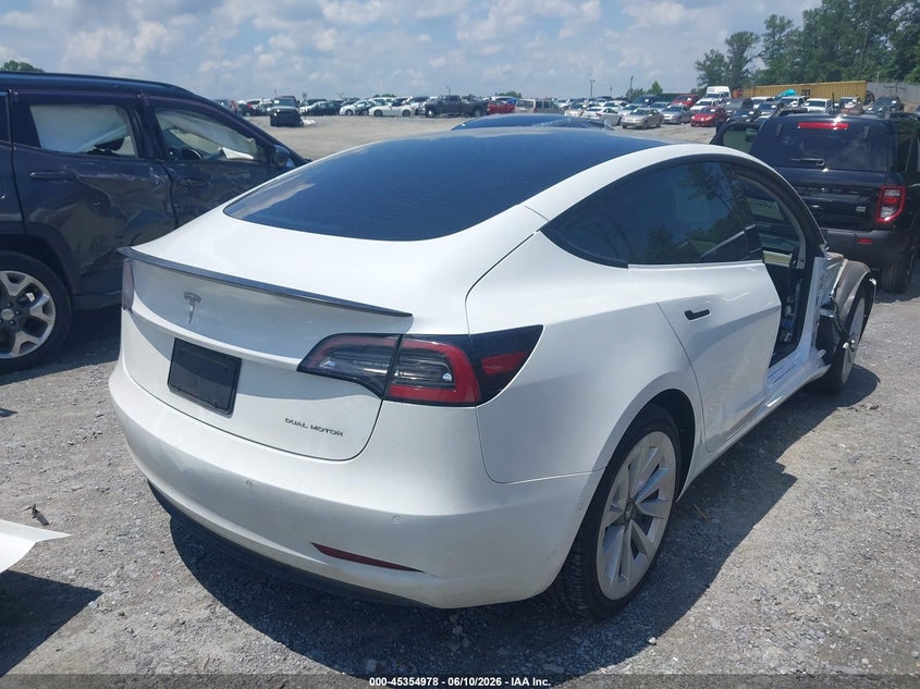 2022 Tesla Model 3 VIN 5YJ3E1EB1NF241556 IAAI salvage auction — RIGHT SIDE, Salvage (Georgia), sold $7,500 on 2026-07-30 (photo 4)